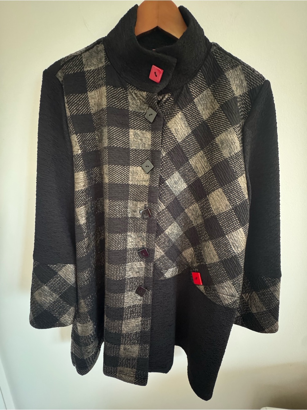 IC COLLECTION Black and Gray Plaid Jacket with High Collar